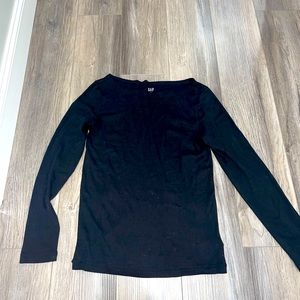 Boat neck GAP long sleeve top